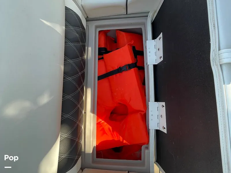 Slide: The Image of Bow Passenger Seating With Storage - 15122302