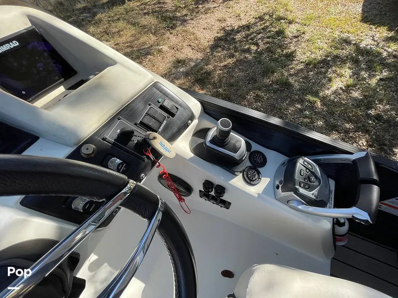 Slide: The Image of Bennington 30-RSR 2019 - 15122332