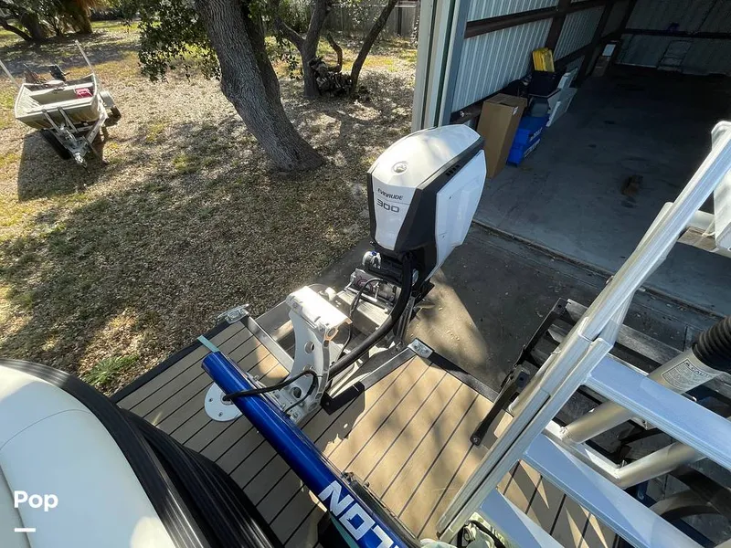 Slide: The Image of Bennington 30-RSR 2019 - 15122363