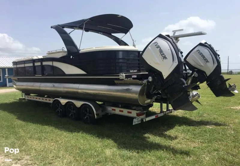 Slide: The Image of Bennington 30-RSR 2019 - 16209521