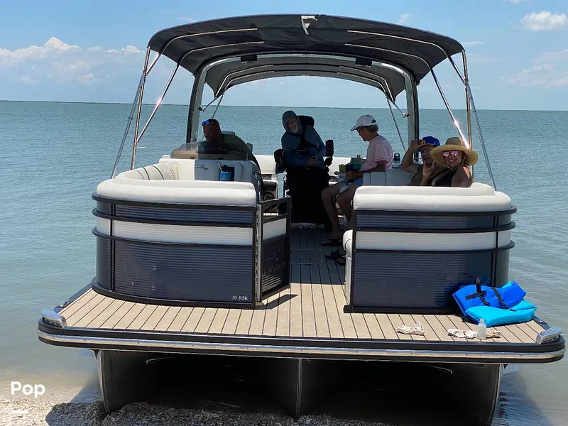 Slide: The Image of Bennington 30-RSR 2019 - 16209523