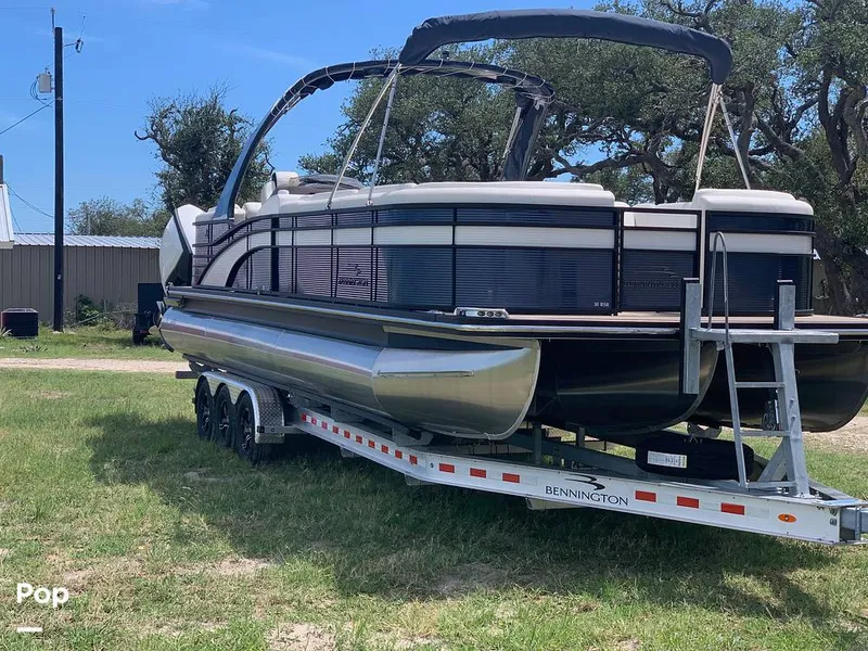 Slide: The Image of Starboard - 15094835