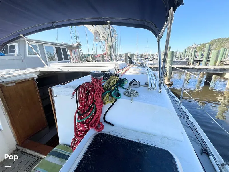 Slide: The Image of Intercat 1500 28' 1990 - 15263343