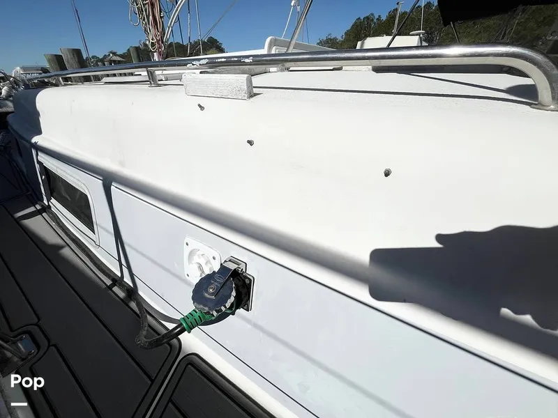 Slide: The Image of Shore Power - 15263280