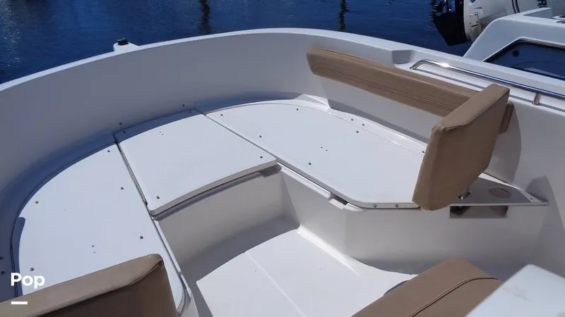 Slide: The Image of Trophy 22T 2021 - 15784048