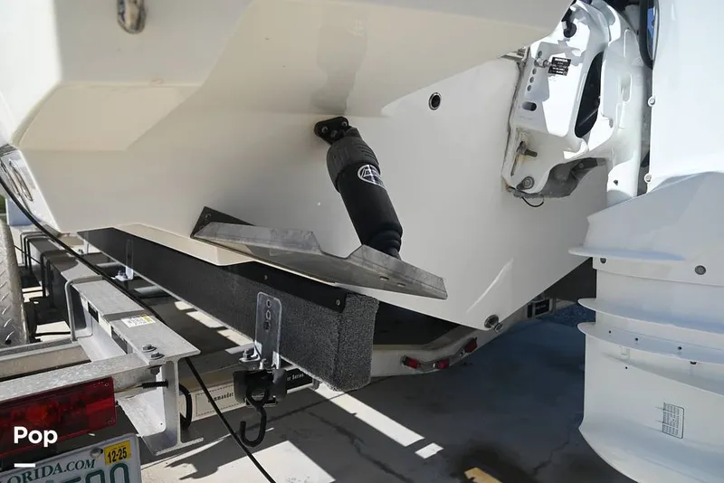 Slide: The Image of Cobia 240 DC 2021 - 15160464