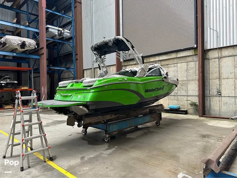 Slide: The Image of Mastercraft X20 2016 - 15627401