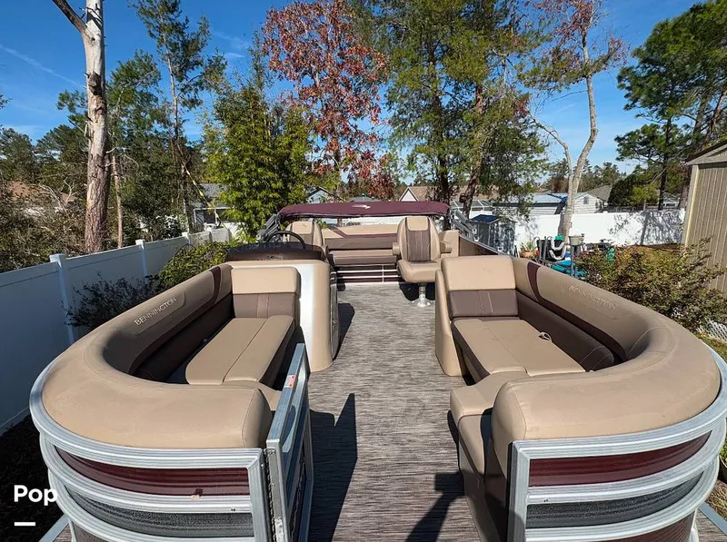 Slide: The Image of Bennington SX21 2020 - 15084071