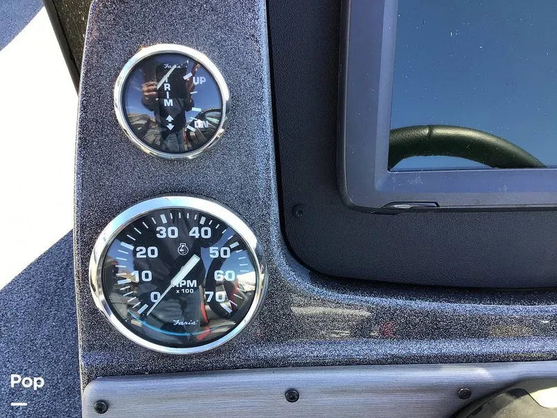 Slide: The Image of Ranger VS1882 2023 - 15166565