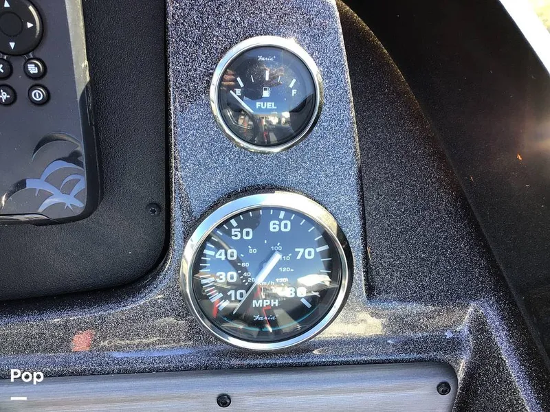 Slide: The Image of Ranger VS1882 2023 - 15166574