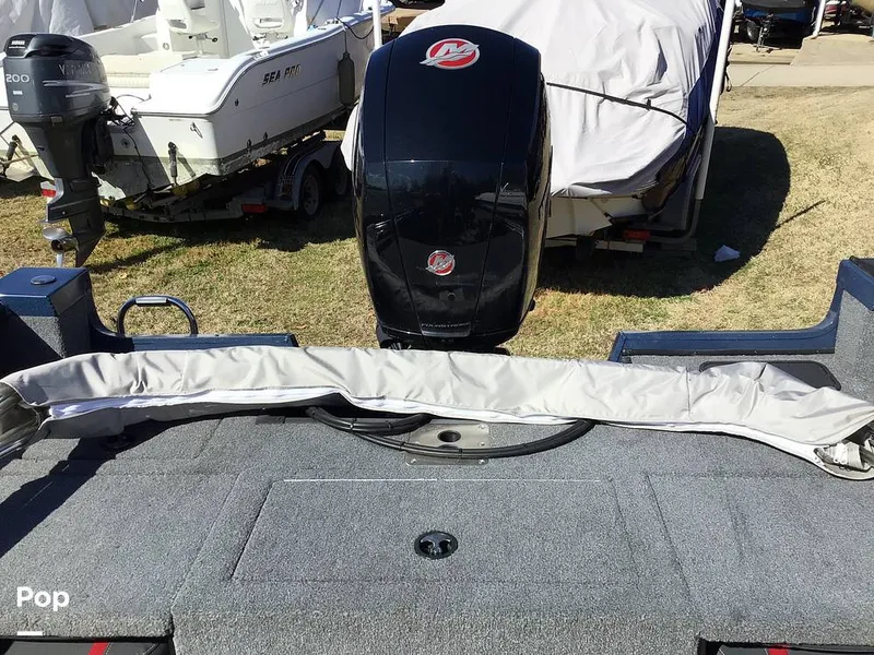 Slide: The Image of Ranger VS1882 2023 - 15166582