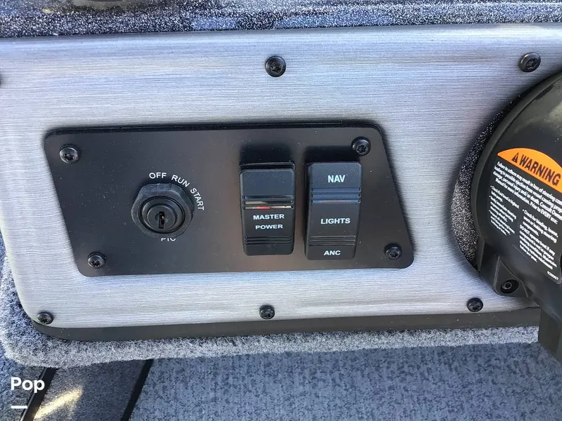 Slide: The Image of Ranger Boats VS1882 2023 - 15166566