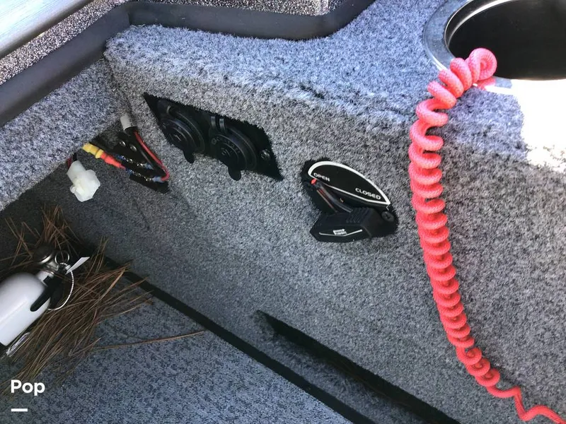 Slide: The Image of Ranger Boats VS1882 2023 - 15166568