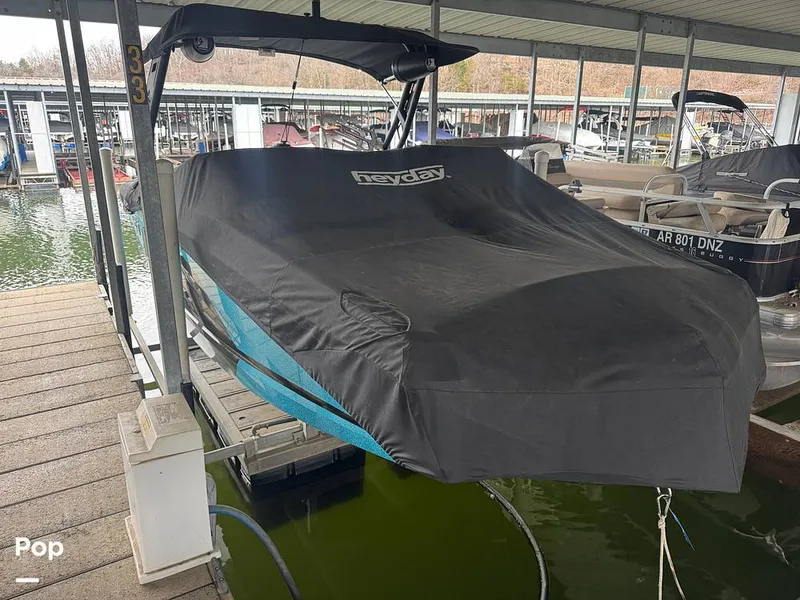 Slide: The Image of Heyday Wake Boats WT 2DC 2022 - 15145472