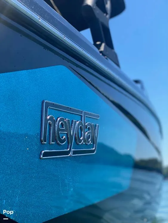 Slide: The Image of Heyday Wake Boats WT 2DC 2022 - 15083695