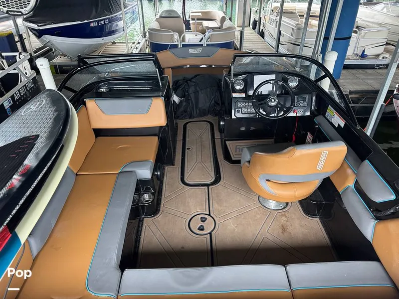 Slide: The Image of Heyday Wake Boats WT 2DC 2022 - 15145490