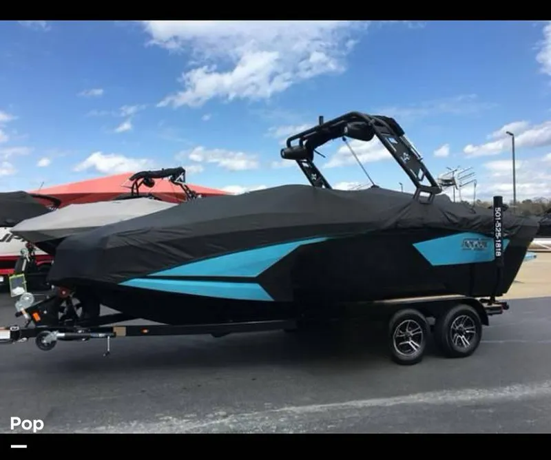 Slide: The Image of Heyday Wake Boats WT 2DC 2022 - 15083704