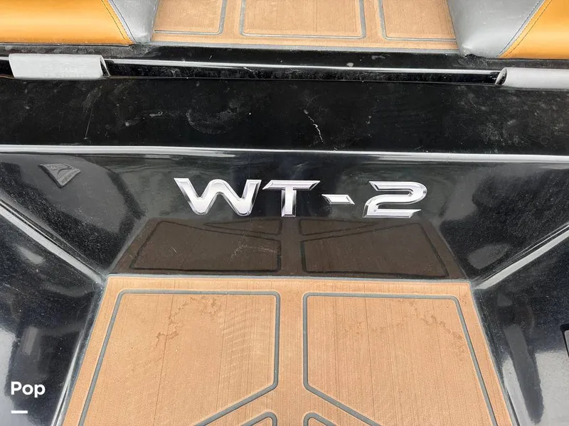 Slide: The Image of Heyday Wake Boats WT 2DC 2022 - 15145468