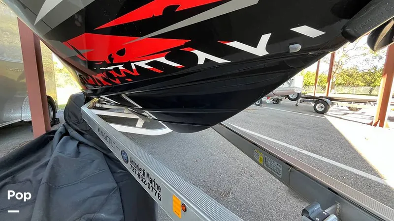 Slide: The Image of Sea Born LX24 XE 2021 - 15220382