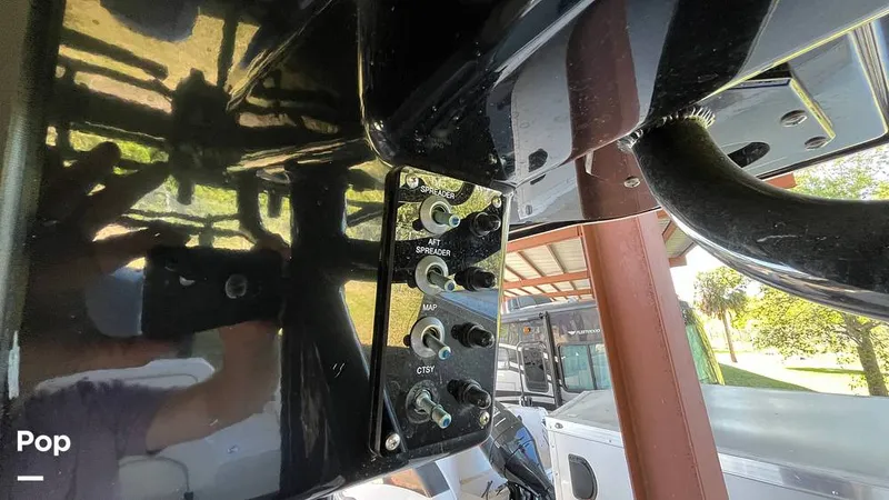 Slide: The Image of Sea Born LX24 XE 2021 - 15220344