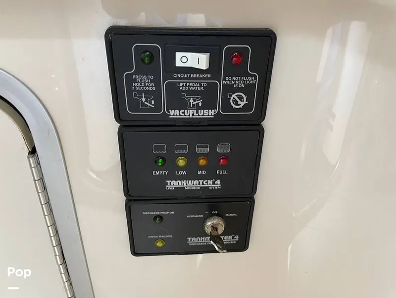 Slide: The Image of Sea Ray Sunsport 310 1995 - 15531564