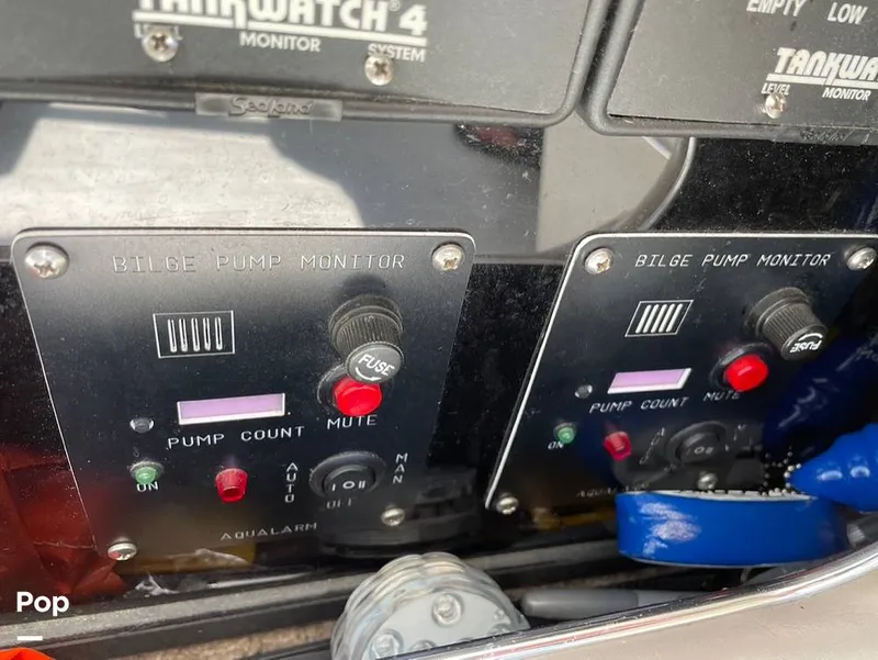 Slide: The Image of Sea Ray Sunsport 310 1995 - 15531582