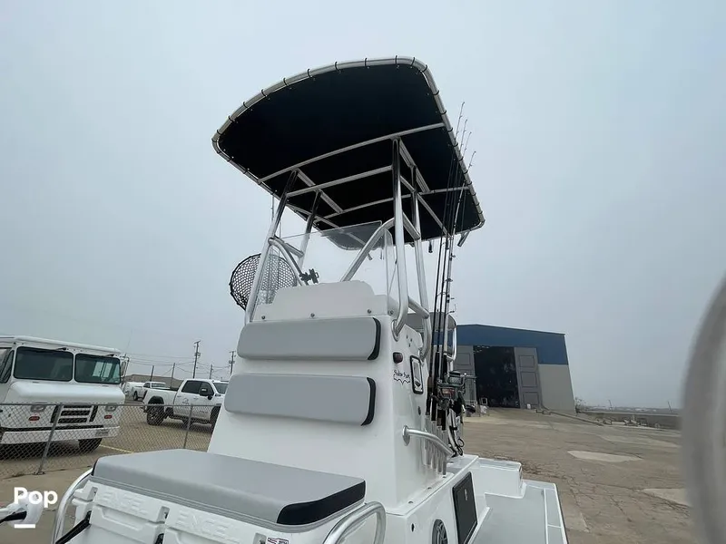 Slide: The Image of Canvas T-top - 15105398