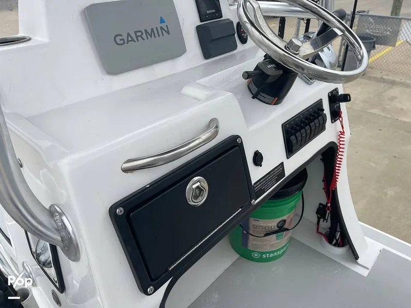 Slide: The Image of Glove Box - 15105693