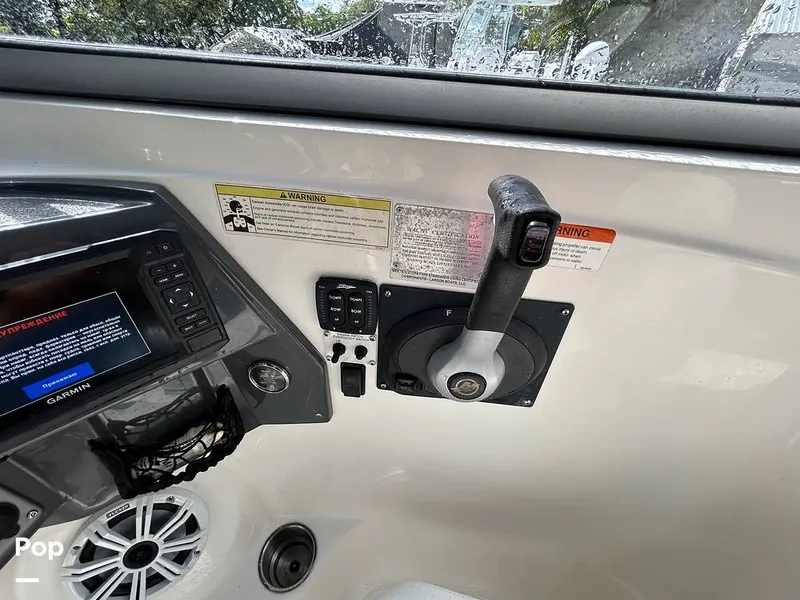 Slide: The Image of Larson LXI 292 2013 - 15939335