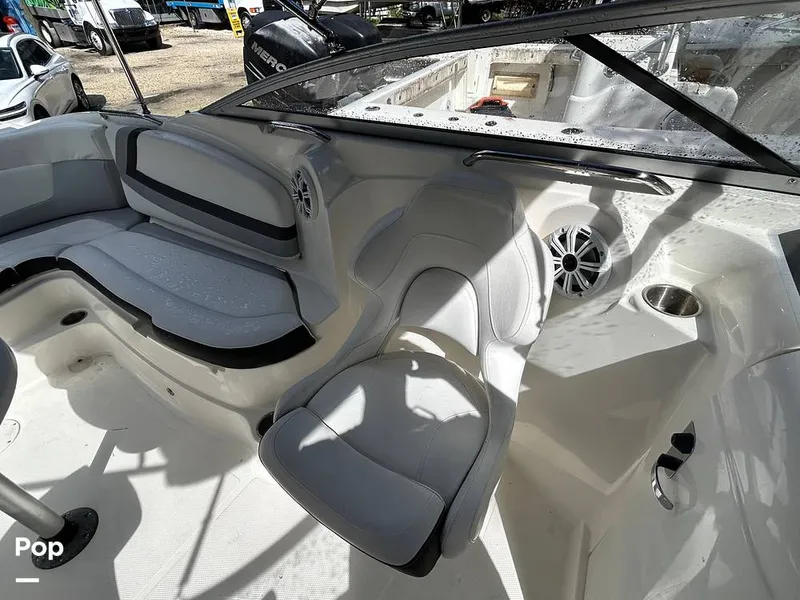 Slide: The Image of Larson LXI 292 2013 - 15939354