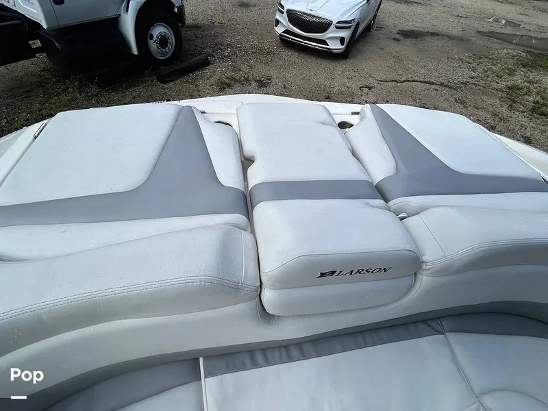 Slide: The Image of Larson LXI 292 2013 - 15939367