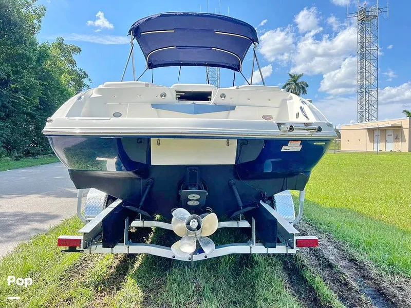 Slide: The Image of Larson LXI 292 2013 - 15909031