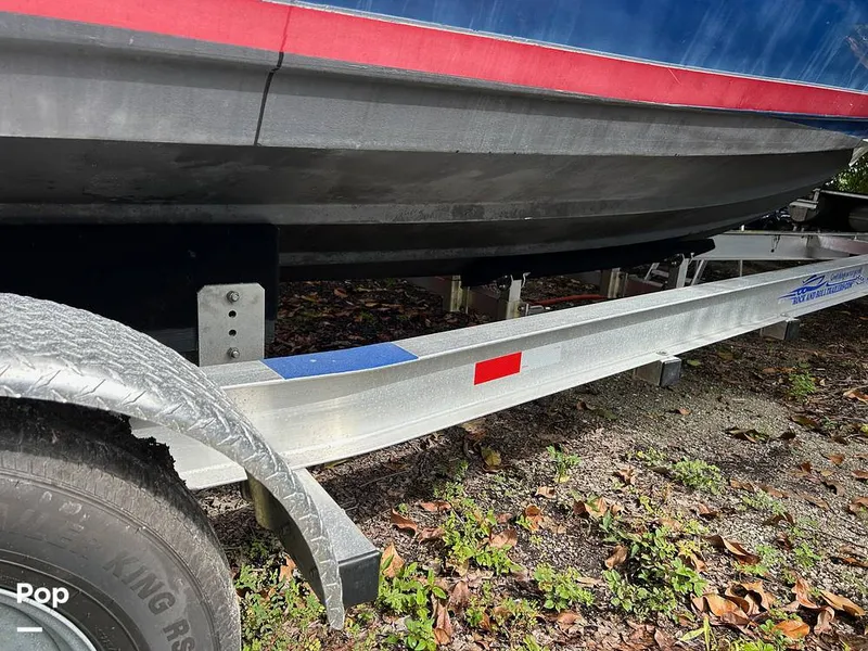 Slide: The Image of Larson LXI 292 2013 - 15939386