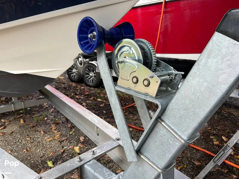 Slide: The Image of Larson LXI 292 2013 - 15939391