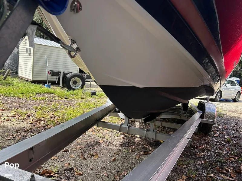 Slide: The Image of Larson LXI 292 2013 - 15939394