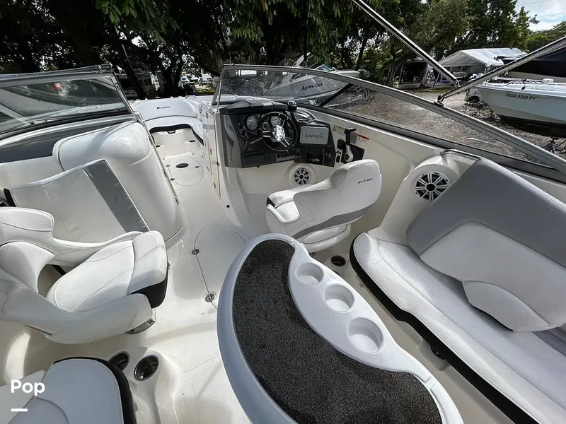 Slide: The Image of Larson LXI 292 2013 - 15939331