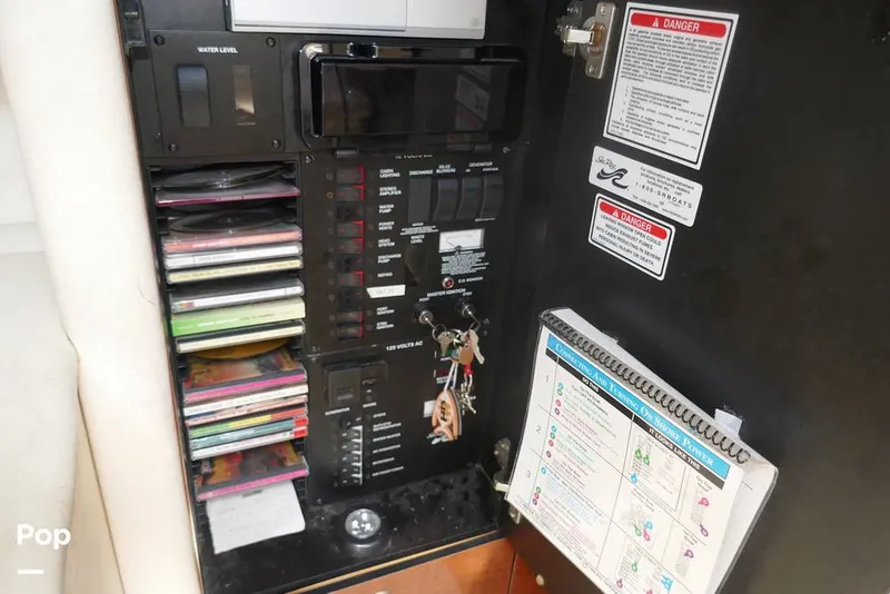 Slide: The Image of Sea Ray 300 Sundancer 2005 - 15250028