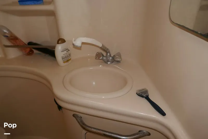 Slide: The Image of Sea Ray 300 Sundancer 2005 - 15250045