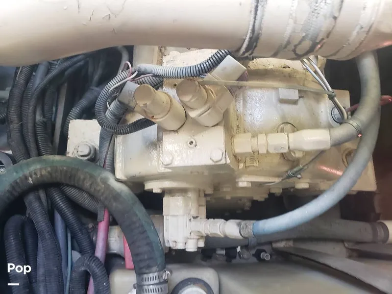 Slide: The Image of Sea Ray 450 Express Bridge 2001 - 15910068