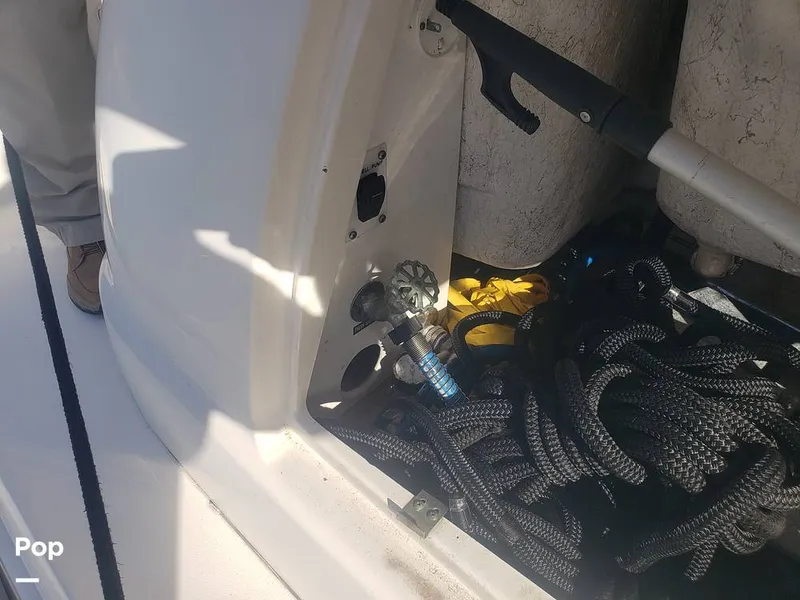 Slide: The Image of Sea Ray 450 Express Bridge 2001 - 15909895