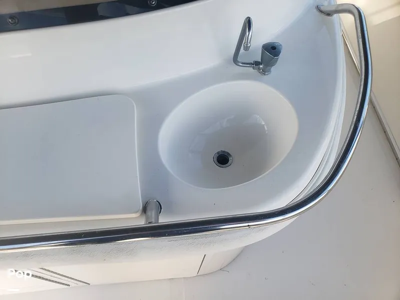 Slide: The Image of Sea Ray 450 Express Bridge 2001 - 15909915