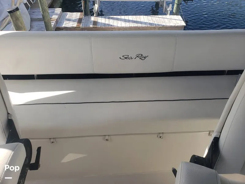 Slide: The Image of Sea Ray 450 Express Bridge 2001 - 15909979