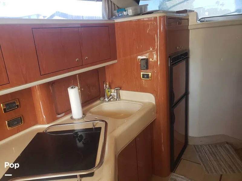 Slide: The Image of Sea Ray 450 Express Bridge 2001 - 15910009