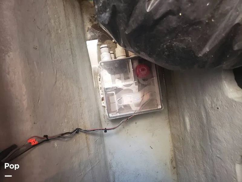 Slide: The Image of Sea Ray 450 Express Bridge 2001 - 15910002