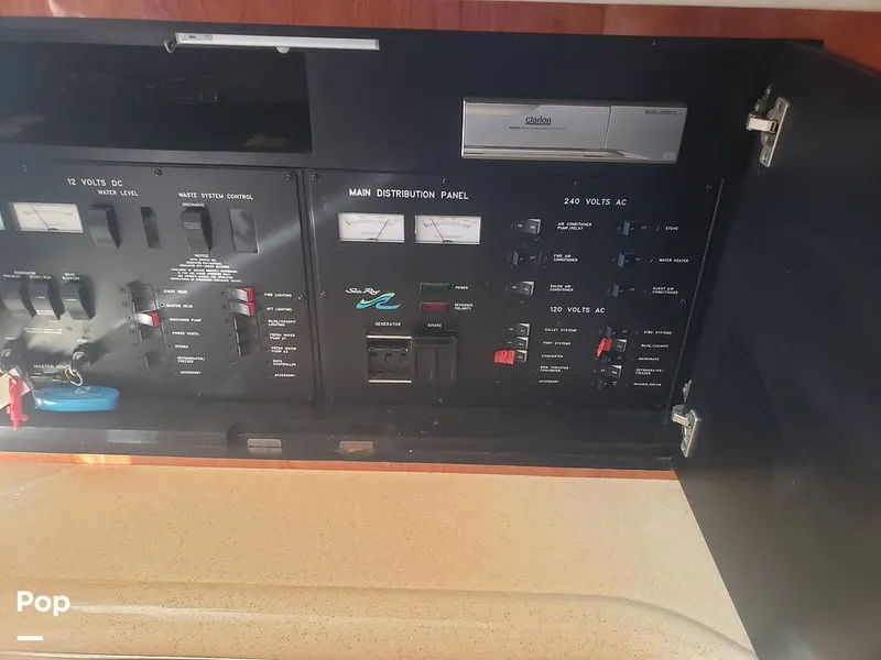 Slide: The Image of Sea Ray 450 Express Bridge 2001 - 15910004