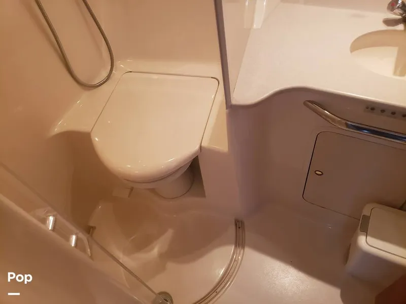 Slide: The Image of Sea Ray 450 Express Bridge 2001 - 15910035