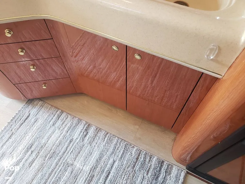 Slide: The Image of Sea Ray 450 Express Bridge 2001 - 15910054