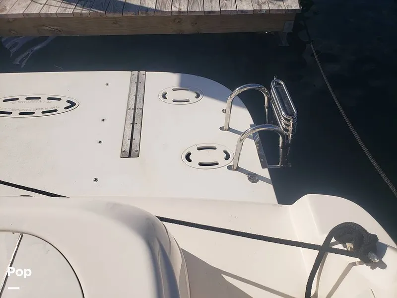 Slide: The Image of Sea Ray 450 Express Bridge 2001 - 15910061