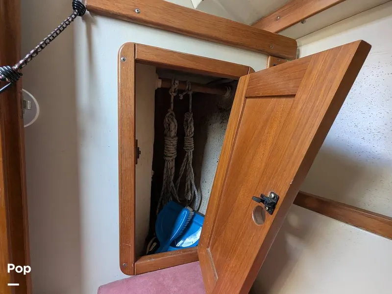 Slide: The Image of Catalina 270 1993 - 15292972