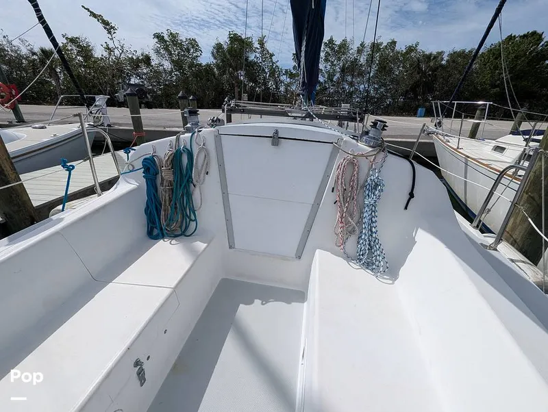 Slide: The Image of Catalina 270 1993 - 15293006